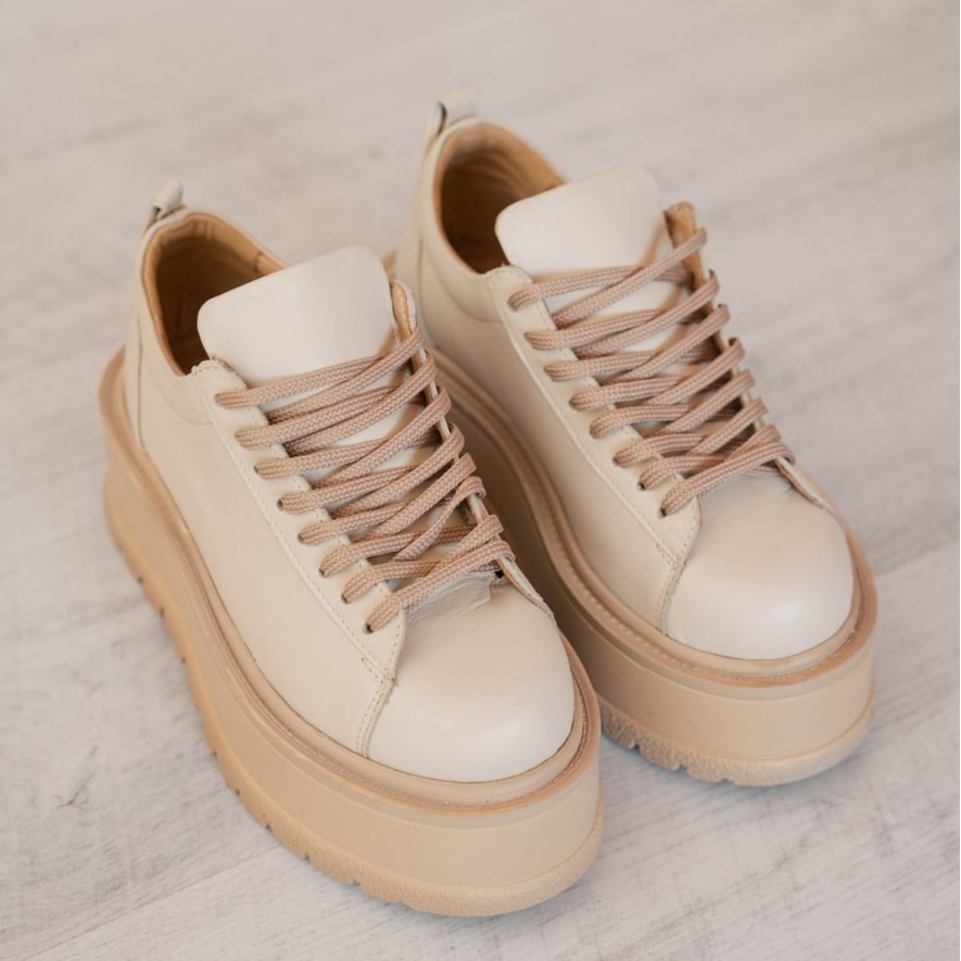 *. Sneakers - Medellin - Nude - Basic